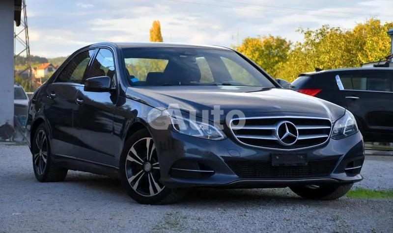 Mercedes Benz E 220 — polovni automobil