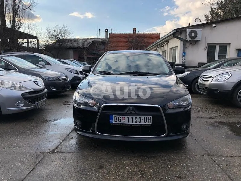 Mitsubishi Lancer — polovni automobil