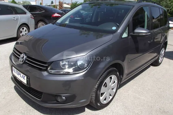 Volkswagen Touran — polovni automobil