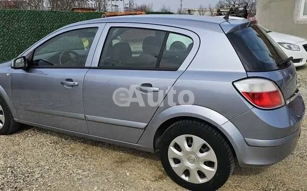 Opel Astra H — polovni automobil
