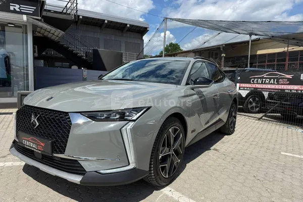 DS 4 — polovni automobil