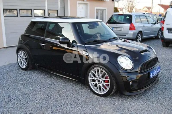 MINI John Cooper Works — polovni automobil