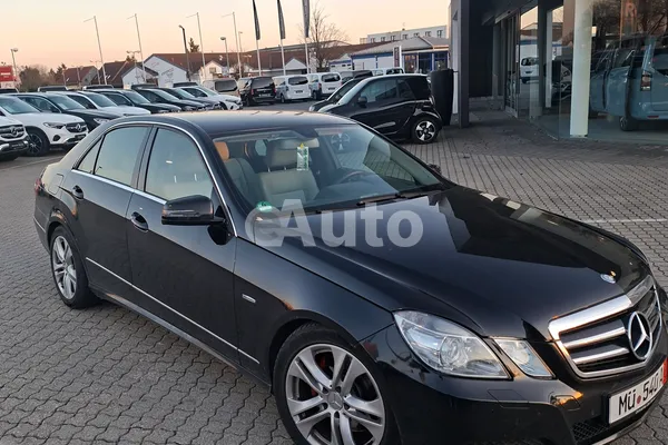 Mercedes Benz E 250 — polovni automobil