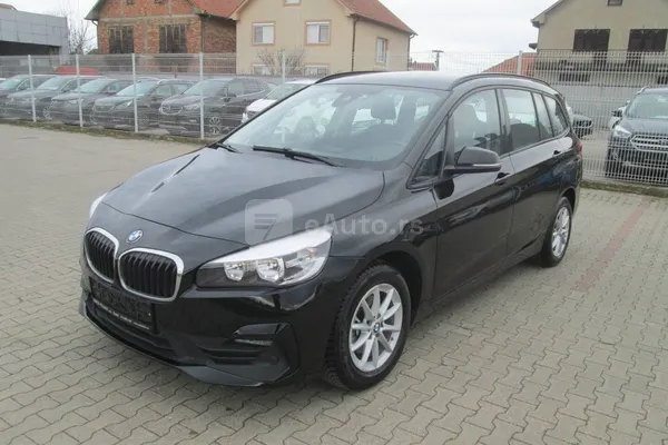 BMW 216 — polovni automobil, oglas