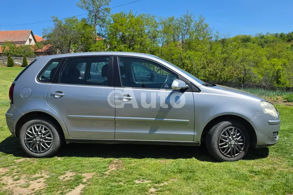 Volkswagen Polo — polovni automobil