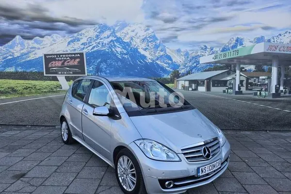 Mercedes Benz A 180 — polovni automobil