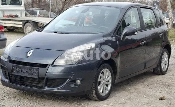 Renault Scenic — polovni automobil