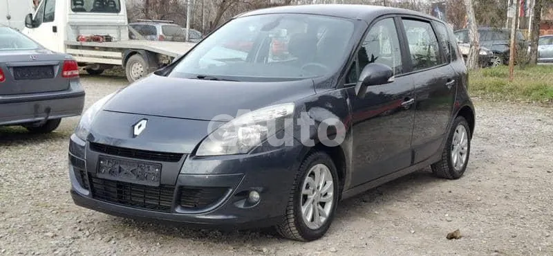 Renault Scenic — polovni automobil