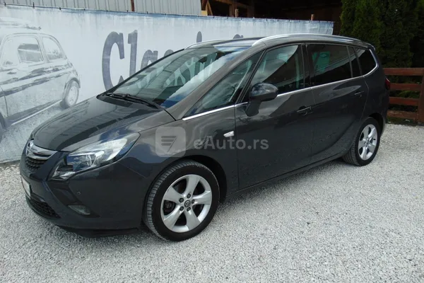 Opel Zafira — polovni automobil