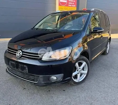 Volkswagen Touran — polovni automobil