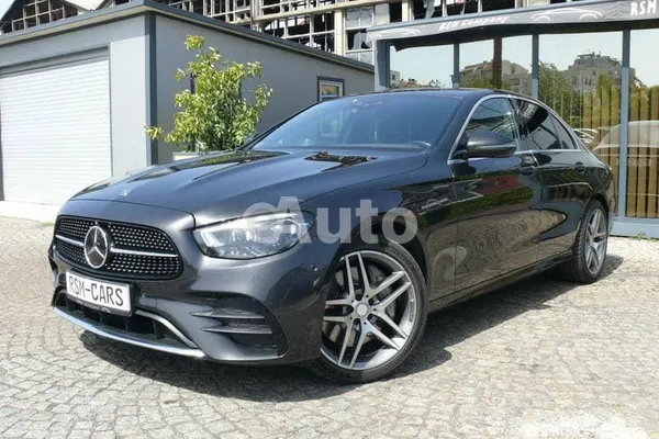Mercedes Benz E 400 — polovni automobil