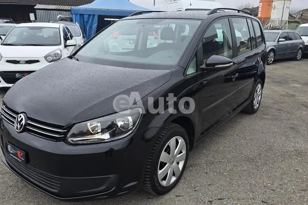 Volkswagen Touran — polovni automobil