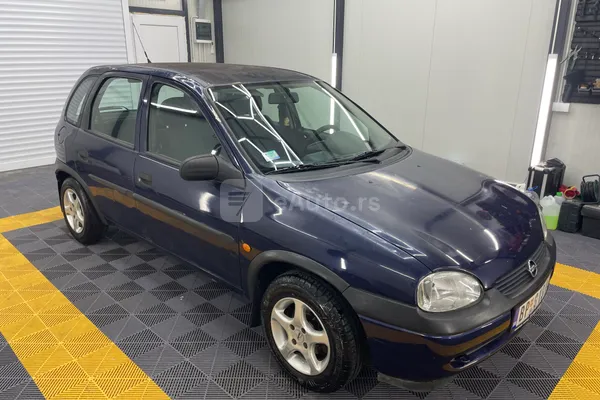 Opel Corsa B — polovni automobil