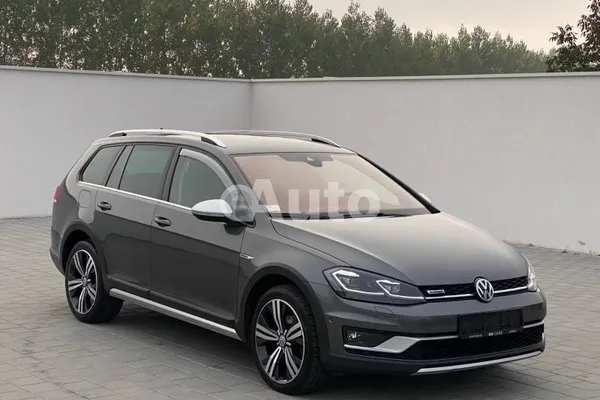 Volkswagen Golf 7 — polovni automobil