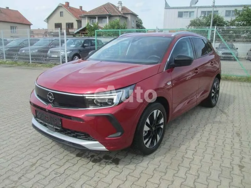 Opel Grandland X — polovni automobil