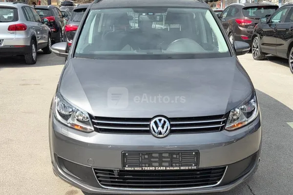Volkswagen Touran — polovni automobil