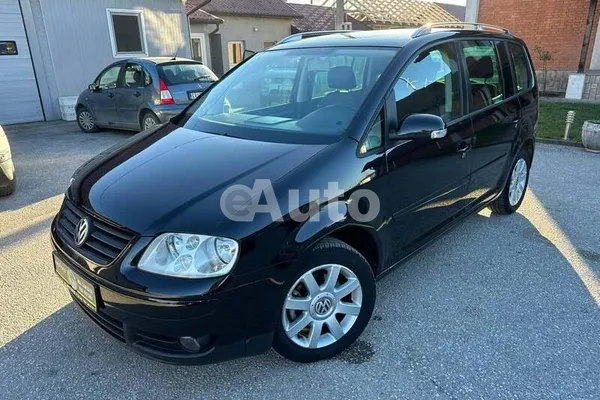 Volkswagen Touran — polovni automobil