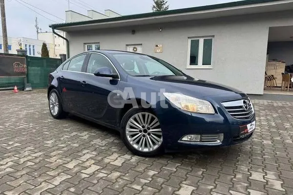 Opel Insignia — polovni automobil