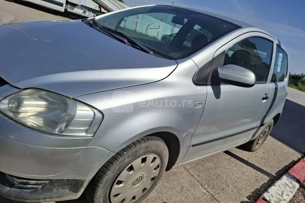Volkswagen Fox — polovni automobil