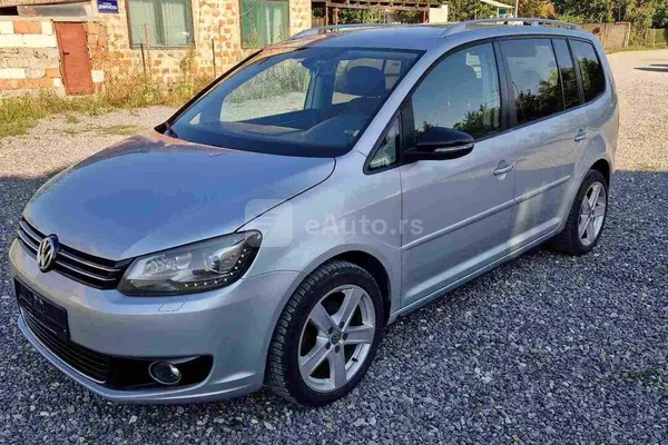Volkswagen Touran — polovni automobil