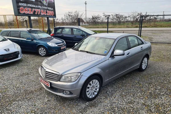 Mercedes Benz C 200 — polovni automobil