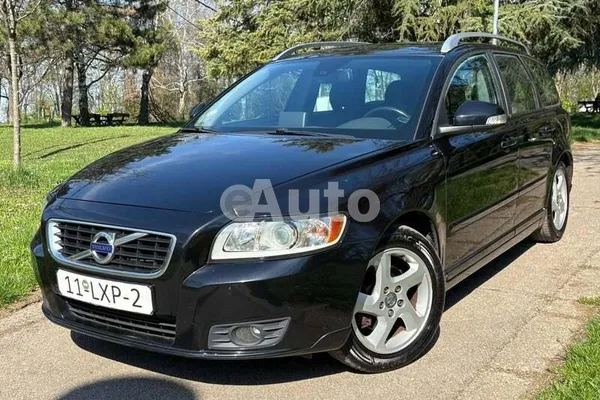 Volvo V50 — polovni automobil