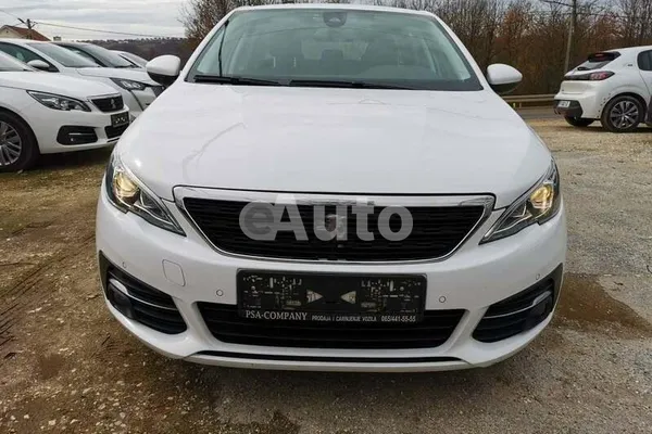 Peugeot 308 — polovni automobil