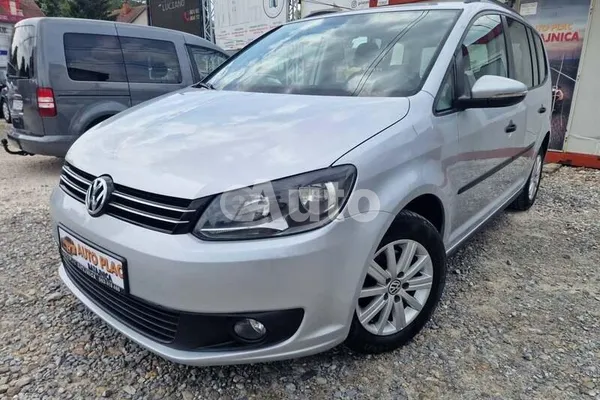 Volkswagen Touran — polovni automobil