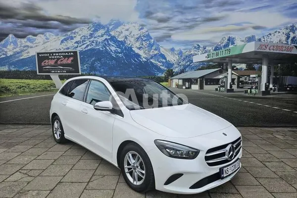 Mercedes Benz B 180 — polovni automobil