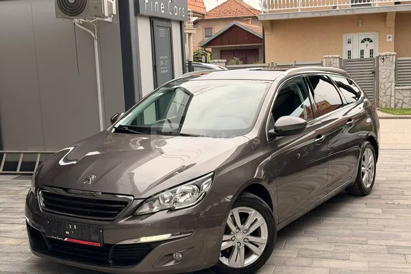 Peugeot 308 — polovni automobil